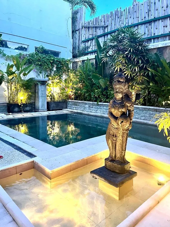 Villa Carissa Seminyak Centre, Bali By Le Ciel Hospitality Seminyak (Bali)